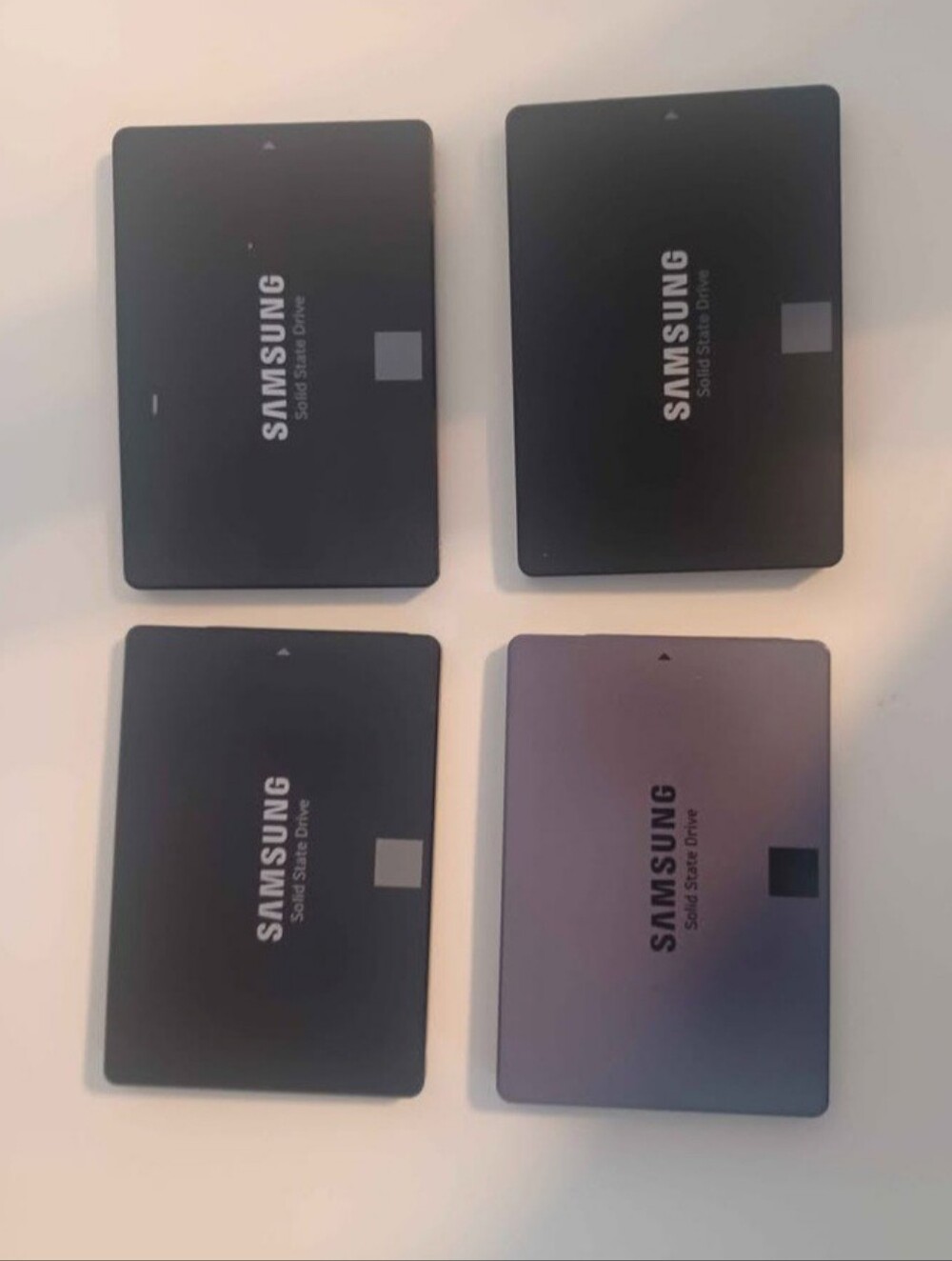 Lot of 4x Samsung 500GB EVO SSD.